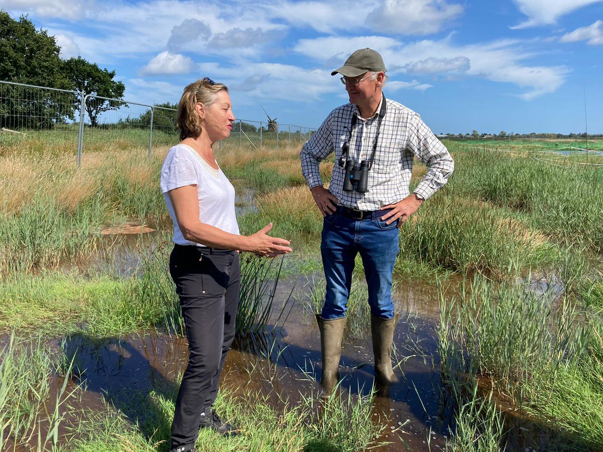 Rebecca Pow tweet media