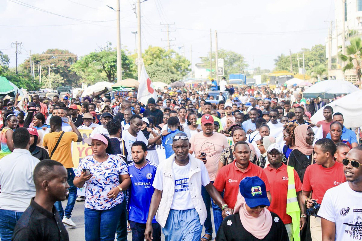 hateebjr_001's tweet photo. together With Youth Leaders and youth from Mombasa to Commerate this Year International Youth Day.

International Youth Day gives an opportunity to celebrate and mainstream young peoples' voices, actions and initiatives, as well as meaningful engagement. https://t.co/UqUdp3mbbs