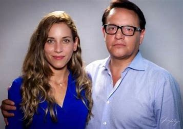_NOALCOMUNISMO's tweet photo. ANDREA GONZÁLEZ NÁDER . . . LA PRÓXIMA PRESIDENTA DE ECUADOR . . .  OJALÁ SE IMPONGA EN PRIMERA VUELTA . . . PERO SI NO, CON LA DERECHA UNIDA . . . BARRERÁ DE FORMA APLASTANTE EN SEGUNDA VUELTA
EN LA FOTO, JUNTO A FERNANDO VILLAVICENCIO, FORMANDO LA ANTERIOR FÓRMULA, O BINOMIO PRESIDENCIAL👇👇👇