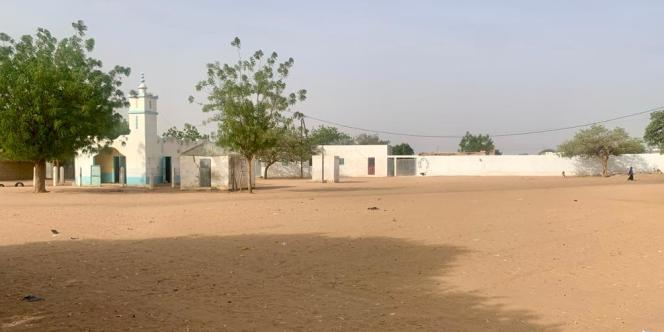 Fdesouche.com est une revue de presse tweet media