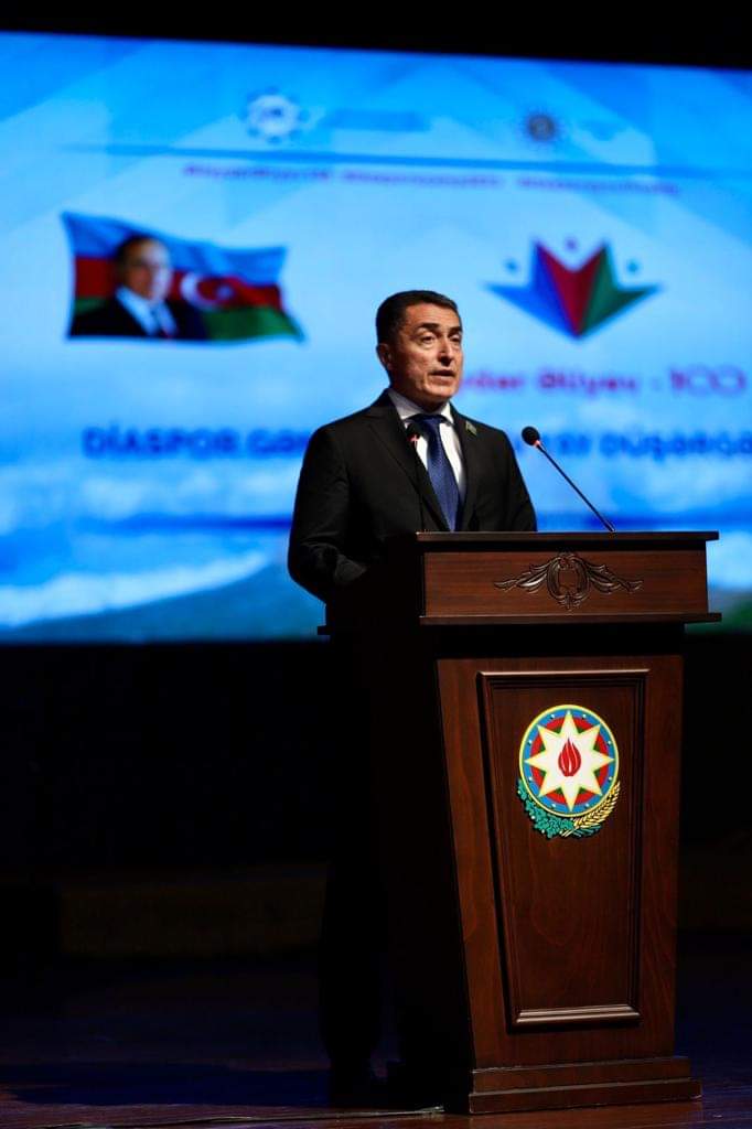 DiasporaAz's tweet photo. “Heydər Əliyev İli" çərçivəsində qədim Azərbaycan torpağı olan Naxçıvanda “Diaspor Gənclərinin IV Yay Düşərgəsi”nin rəsmi açılış mərasimi keçirilib.

#HeydərƏliyev100
#diasporayouthcamp
#diasporacamp2023 https://t.co/2bk0RvzIL2
