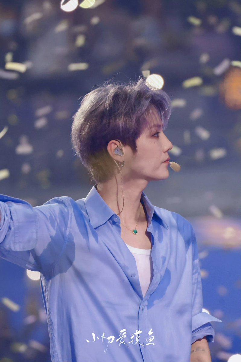 bosslu0420's tweet photo. He can’t be real😭💜

cr:tagged https://t.co/TNaEAOycQy