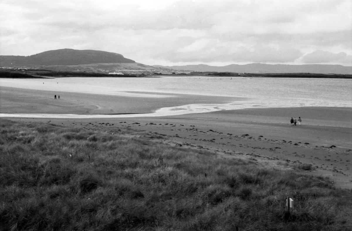 Rosses point Beach
Kodak Tmax 100
#sligo #countysligo #kodaktmax100 #Ireland #filmisnotdead #Nikon