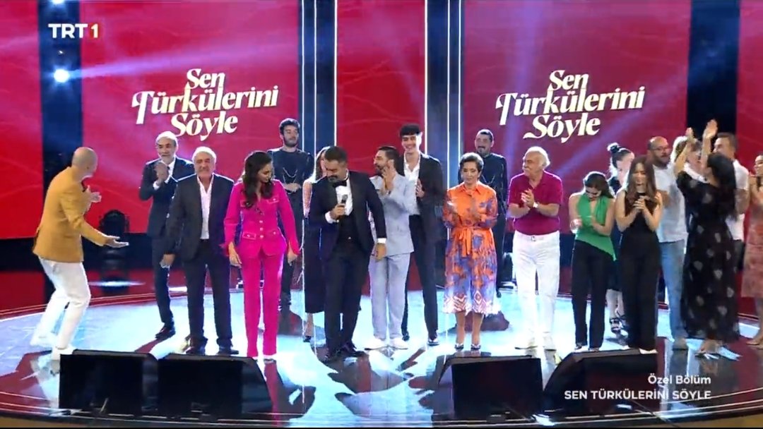 #SenTürküleriniSöyle 'nin kazananı #Benimgüzelailem ekibinden Halil İbrahim Kalaycıoğlu oldu. Tebrikler 👏

Güzel bir yayın oldu, emeklere sağlık..