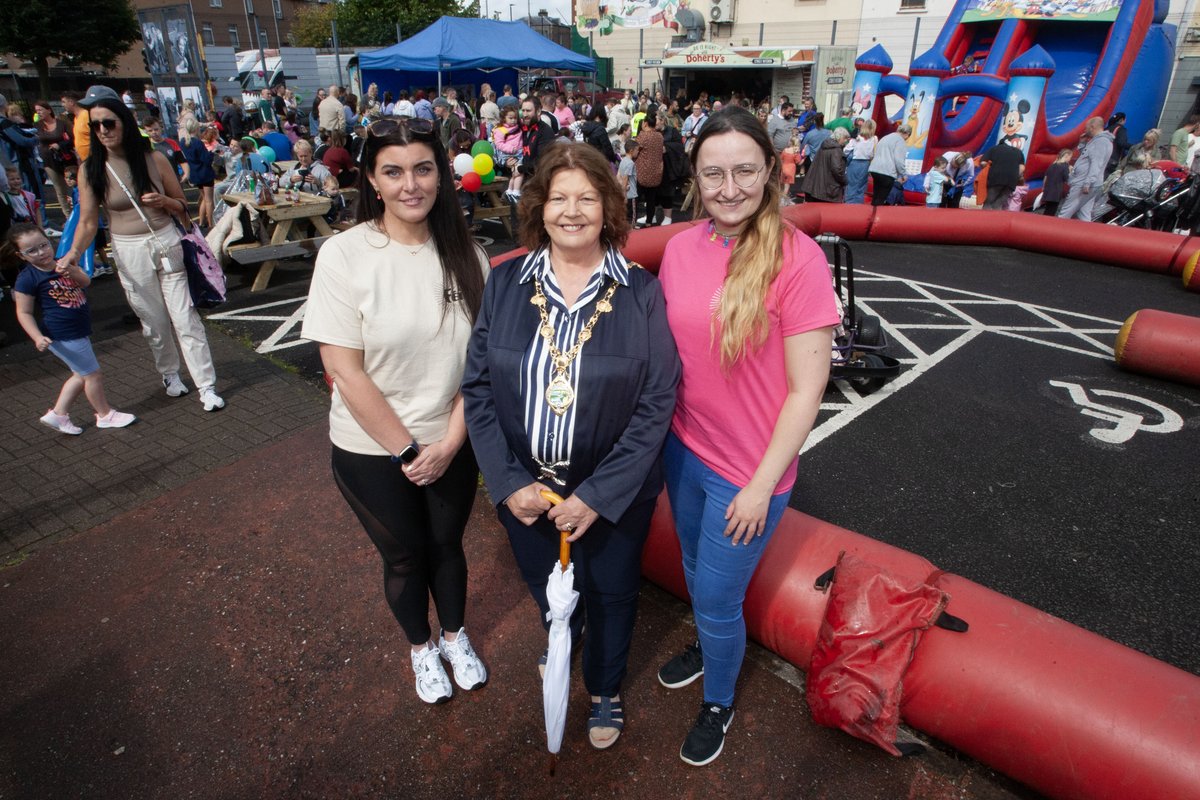 What a day at Pilots Row today at <a href="/feilederry/">Féile Derry</a> for Party in The Park. Great to see so many families out and about in the Bogside having fun. Thanks to <a href="/TriaxNMT/">Neighbourhood Management Team</a>   for organising this great event.