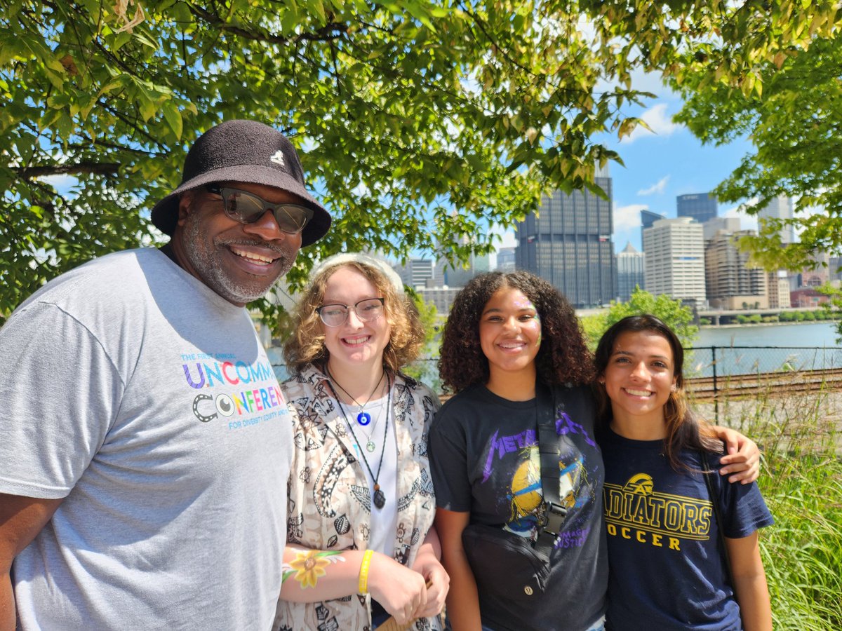 southallegheny's tweet photo. ❤️ A beautiful day in Pittsburgh at  @BadawiEbtehal's  inaugural Building Bridges event at @HighmarkStadm. SA's Eradicate Hate students challenged to make new friends, then found their way to familiar friend @chuckherring of @sf_SHOUT #handprintshealfootprints
#buildingbridgesday https://t.co/7YkdssxY9J