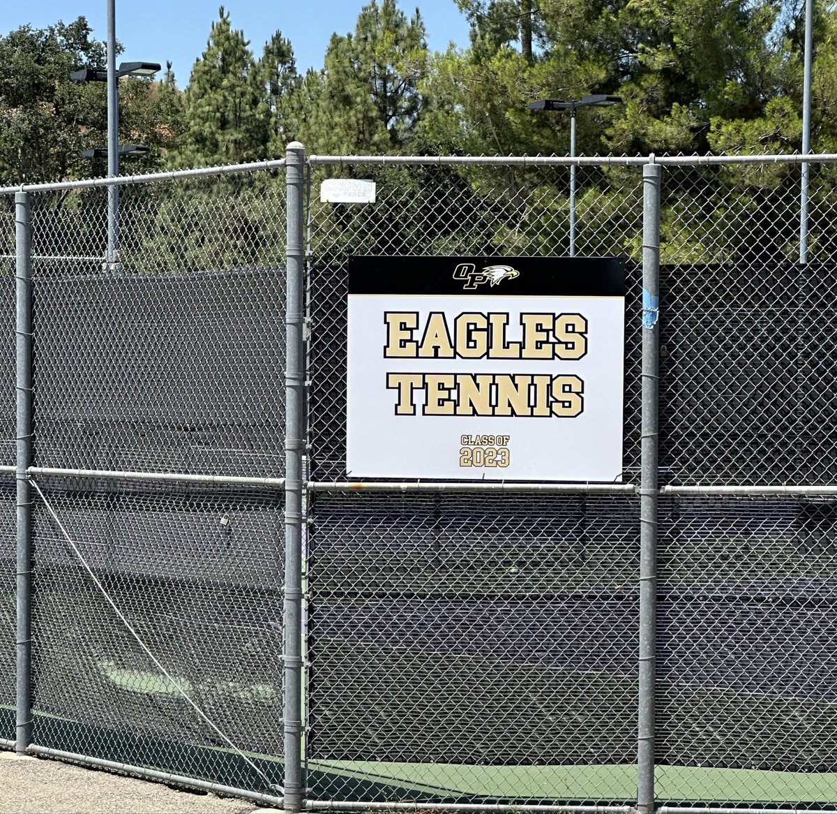 OPHSTennis's tweet photo. Some nice additions to the OPHS Tennis Courts today…
Let’s go Eagles! 
@OPathletics @OakParkUSDSupt @OPEaglesABC @koval1 @oakparkusd https://t.co/wXotjDmlHG