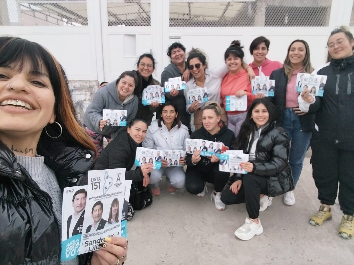 MnicaTamborind1's tweet photo. #Seguimos Firmes como siempre 💪 
Acá no se cruza el charquito, Acá hay GESTION y COMPROMISO hasta el final!!! Con las botas bien puestas.
Ahora #Lista151 #LetraA
Lo mejor... Neuquén Para Neuquén!! 💙 https://t.co/trXf0q3TMb