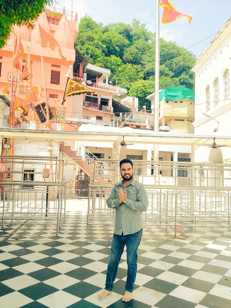 RobinzSharma's tweet photo. #GoodMorningTwitterWorld #enjoylife https://t.co/aXfqGkGvyF