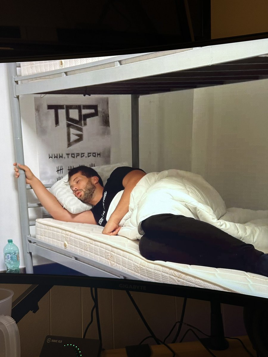 erchndl's tweet photo. @adalluch I took the same pic as the “what am I watching 😂” to send to a friend https://t.co/e9BWleW7gS