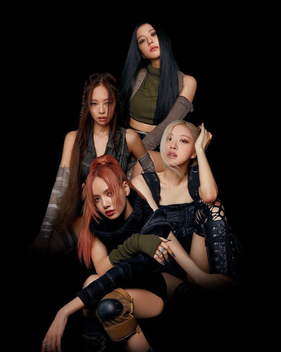 tracklist's tweet photo. TITÃS! BLACKPINK se junta à Taylor Swift e Beyoncé como únicas artistas femininas a esgotarem múltiplas datas no MetLife Stadium, um dos maiores estádios dos EUA. https://t.co/CvTUNgNwBK