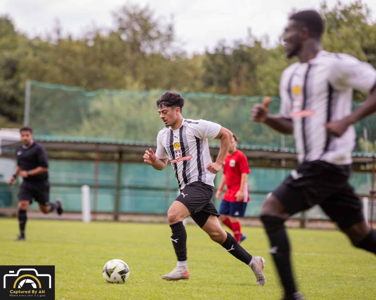 Capturedby_AH's tweet photo. @SaltleySFC secure a 3-2 victory despite @Dudley_Athletic tenacious resilience. Stallions dominated possession, but Dudley kept fighting.

Final score: Saltley Stallions FC 3 - 2 Dudley Athletic FC https://t.co/sqpKHwt93o