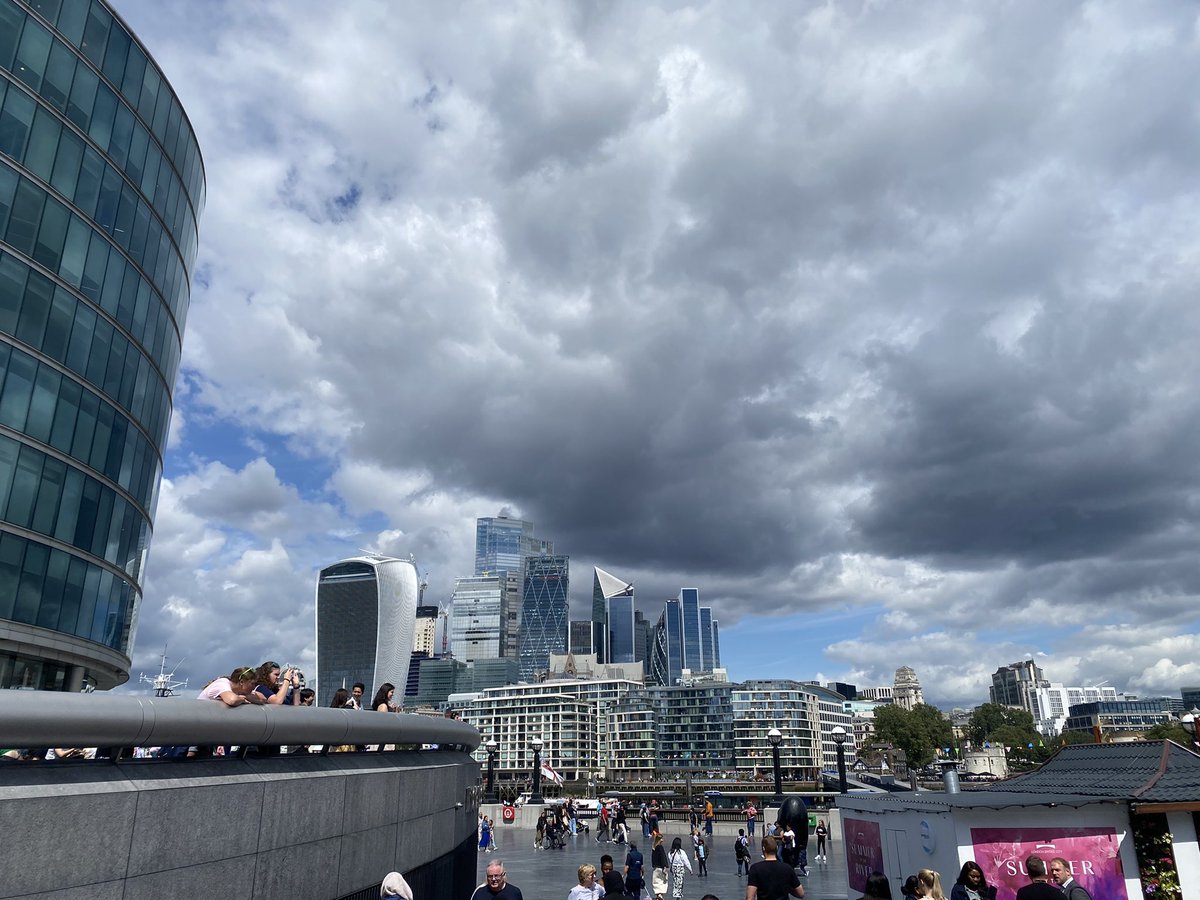 Adamtmurphy1's tweet photo. Great few hours in London 

#business #projects #london #facilitiesmanagment #commmercial #construction https://t.co/jtXDJ1AM07