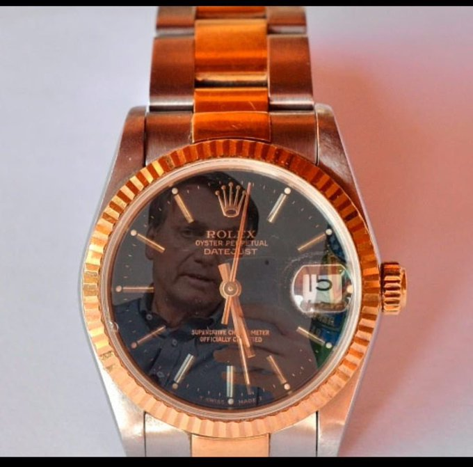 <a href="/o_antagonista/">O Antagonista</a>