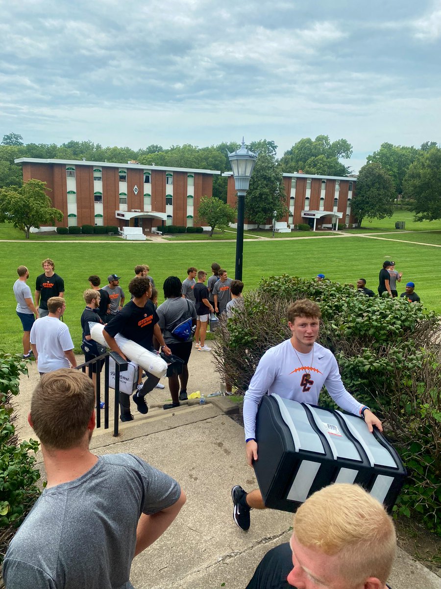 Georgetown College Football tweet media