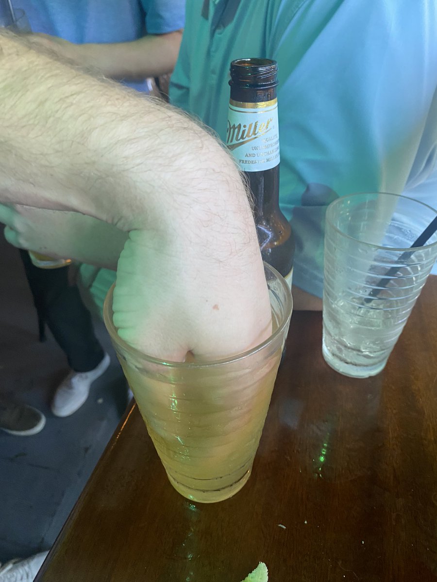 eldiablo6696's tweet photo. It’s time @heatdaddy69420 #tappingin #fisting #noaids https://t.co/yMEB8d6cp7