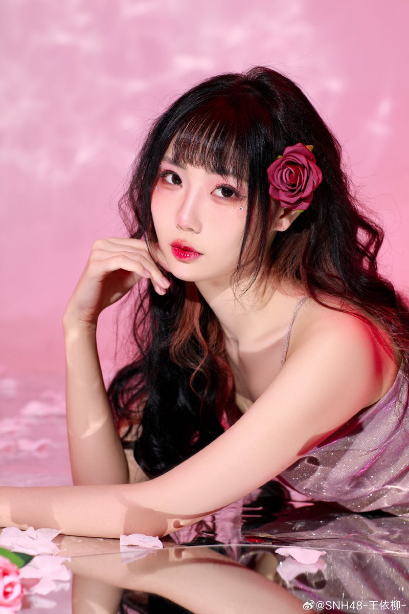 wang yiliu archive tweet media