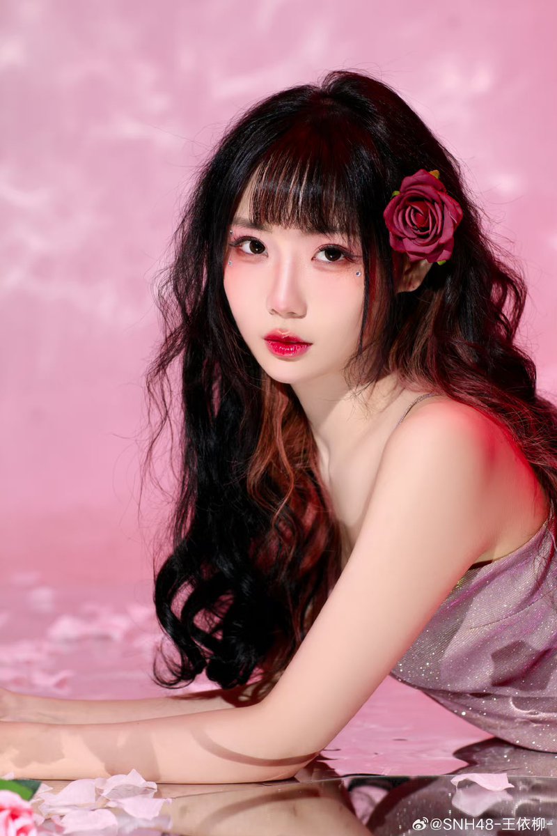 wang yiliu archive tweet media