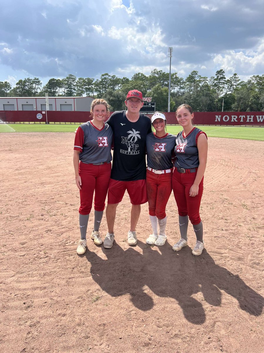 kamrynturner24's tweet photo. fun weekend in Florida and a great time at the Northwest Florida camp!! Thank you coaches for hosting a great event and working with us players. 

@NWFRaiders_SB @AndyLeeNWF https://t.co/FJpexp8Ajv