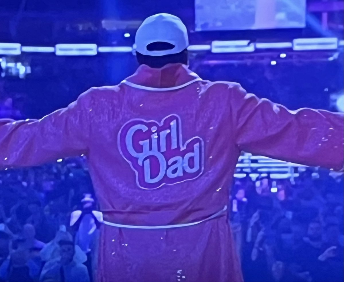 As one girl Dad to another Girl Dad, go get em <a href="/DerekWarChisora/">Derek Chisora 🥊</a> #JoshuaHelenius