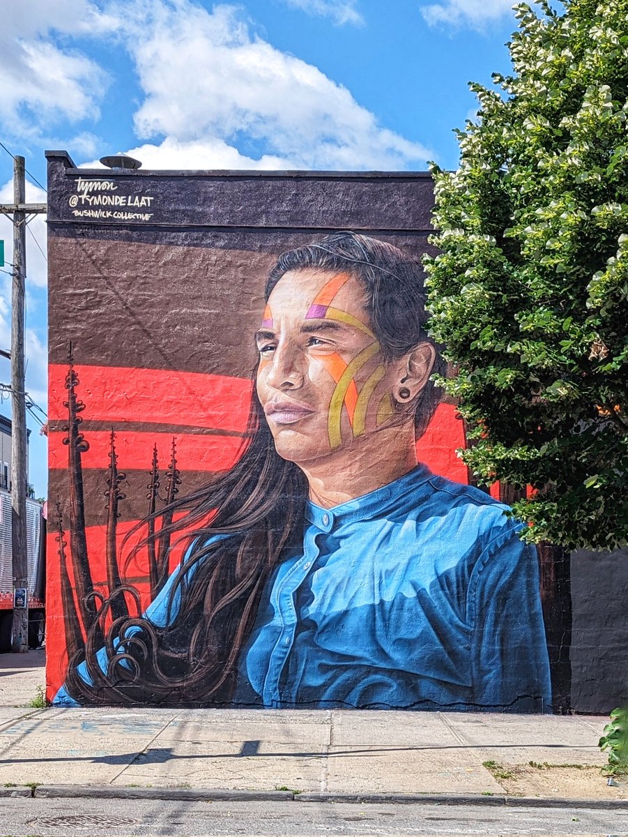 <a href="/JulesHalvy/">Julie H</a> <a href="/MamaO_GO/">Mama O</a> <a href="/Adventuringgal/">Cynthia | Adventuring Woman</a> <a href="/tspadventure/">Riana | Teaspoon of Adventure</a> <a href="/leisurelambie/">Alecia | Leisure Lambie</a> <a href="/sl2016_sl/">Seema</a> <a href="/LiveaMemory/">Live a Memory</a> This is so unique, Julie! Charming is the perfect way to describe it 😍

It's hard to pick a fave from  <a href="/TheBKcollective/">Bushwick Collective</a>, but this is definitely a frontrunner 😊 More here:
madhattersnyc.com/blog/best-bush…

#StreetArtSaturday