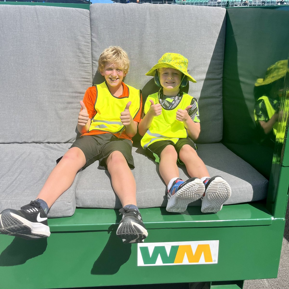 WasteManagement's tweet photo. ๐ Itโs #TheBrickyard weekend! ๐
Fun, safety and education are front and center at the WM #GreenScene.
@IMS fans can stop by our booth for photo ops and giveaways, and they can walk away having learned something new! https://t.co/xFGIDxevQD