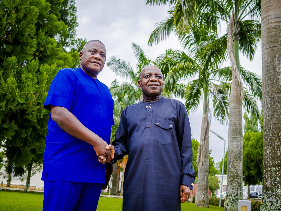 alexottiofr's tweet photo. Yesterday, I received the founder and chairman of Innoson Vehicle Manufacturing Company, Chief Innocent Chukwuma, and his team.

It was a business meeting aimed at strengthening relations between the Abia State Government and the company. He expressed his gratitude for the support and promotion of the Innoson brand and proposed that his company would like to establish a maintenance centre for Innoson vehicles in the state. He further disclosed plans to make Abia the hub for converting petrol and diesel engine vehicles to compressed natural gas (CNG) engines. 

We will continue supporting Innoson Motors and other home-grown industries to bolster local production and economic growth.