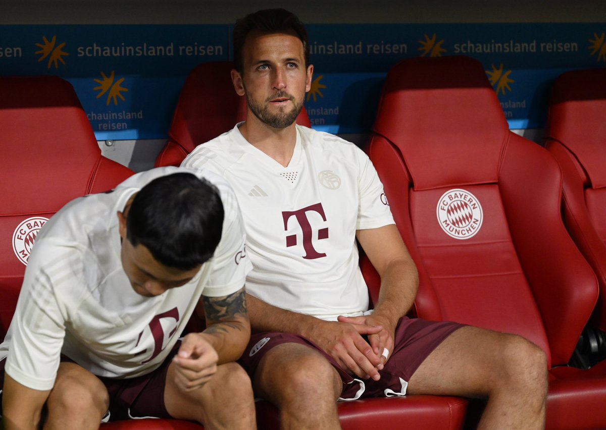 FabrizioRomano's tweet photo. Tuchel: “I'm just sorry for Harry Kane, he probably thinks we haven't trained for four weeks”. 🔴 #FCBayern

“Our performance today had nothing to do with what we set out to do. It's a very bitter evening, I'm sorry”. https://t.co/a1flUvucKE