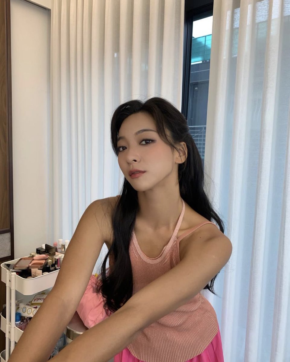sunyoungsource's tweet photo. https://t.co/iT11dJSWX5