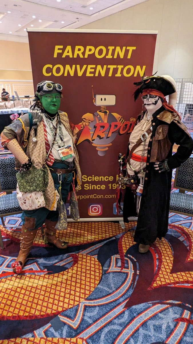 FarpointCon's tweet photo. #twileks @starwars visit FARPโs #10forward Lounge @StationUnity @sewghostlycosplay @Katsucon #farpointconvention #farpointfoundation #stationunity #supportyourlocalcons https://t.co/oLUNBCsYSM