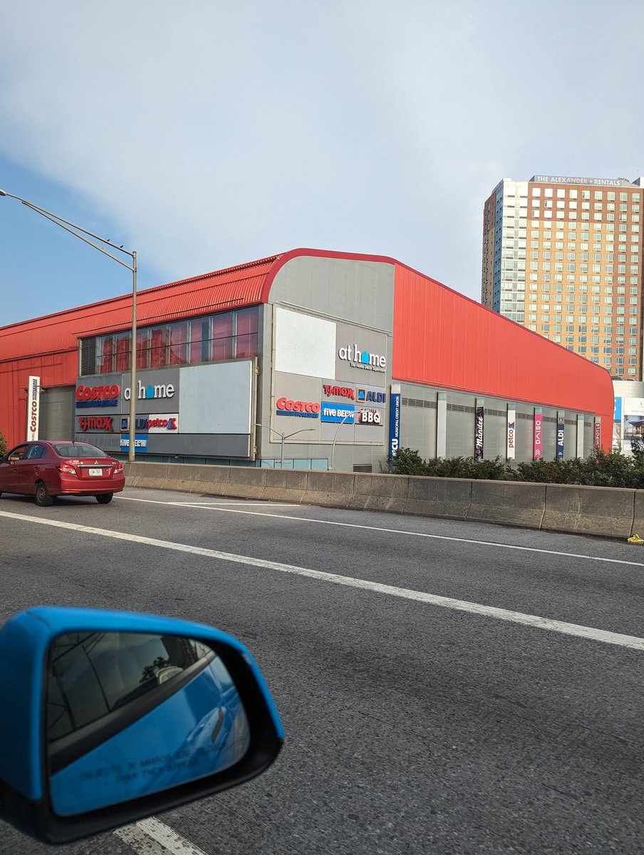 Matt Francis tweet media