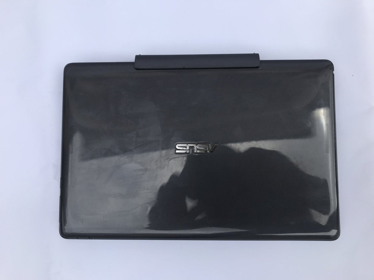 dee_tech_guy's tweet photo. Asus Convertible T100TA
Intel Atom, 4 Cores
RAM: 2GB
Storage: 64GB SSD
Battery: Great Condition

Price: N85,000

Wifi: Yes
WebCam: Yes
Touch Screen: Yes

UK Used

Can be detached from Keyboard and used as Tablet

Harry Kane World Cup Go to DSS Abuja  Pavard Bayern Laptop https://t.co/GJEApmjvI6