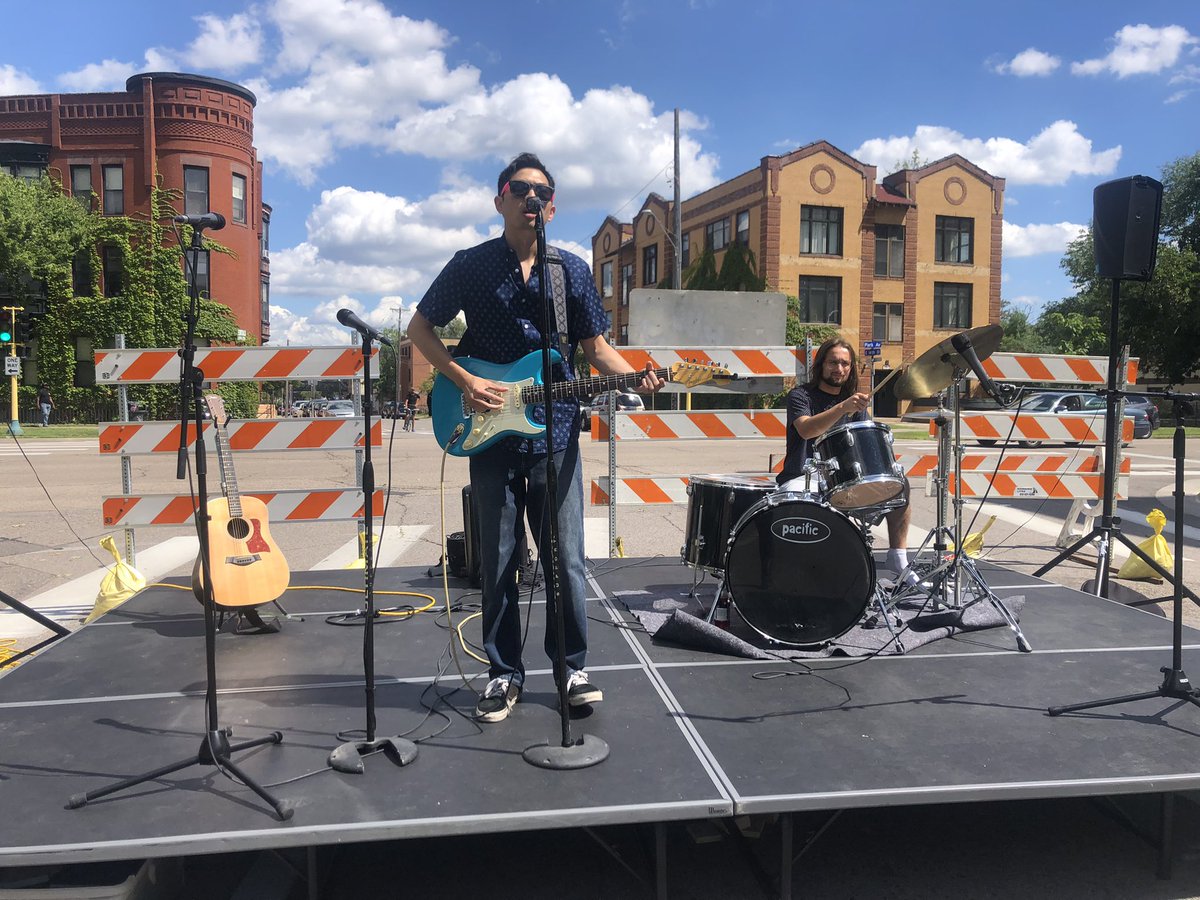 Hennepin Healthcare (@hennepinhc) on Twitter photo Talented @HCMC_FamilyMed resident Stuart Yee performing at Elliot Park’s Party on the Block. Proud of this <a href="/HennepinHC_GME/">Hennepin Healthcare GME</a> physician and musician! 🩺 🎸 Talented @HCMC_FamilyMed resident Stuart Yee performing at Elliot Park’s Party on the Block. Proud of this <a href="/HennepinHC_GME/">Hennepin Healthcare GME</a> physician and musician! 🩺 🎸