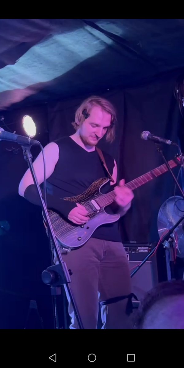 futagogo tweet media