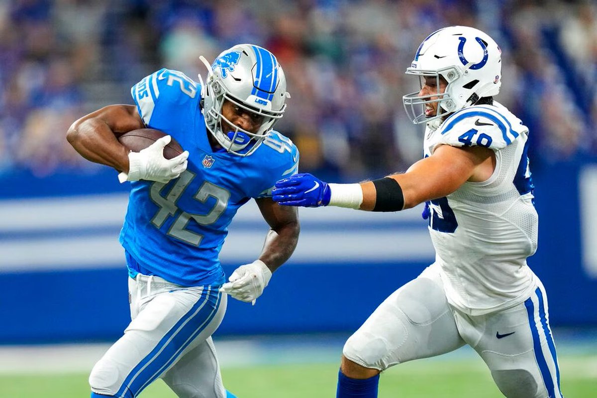 MLFootball's tweet photo. BREAKING: Former Villanova @NovaFootball standout and Indianaplois #Colts linebacker Forrest Rhyne is signing with the Pittsburgh #Steelers, league sources tell @_MLFootball.   

Some added depth for Pittsburgh. https://t.co/Y2jLXmZmRd