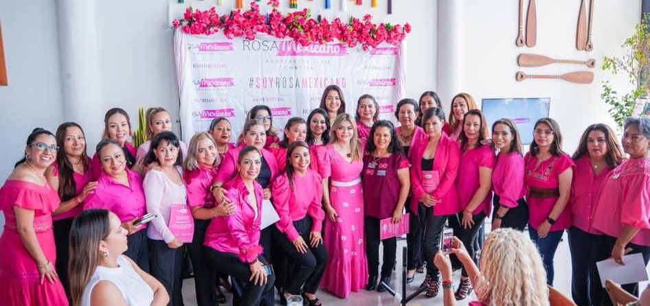 ramirezlalo_'s tweet photo. Agradezco a mi esposa Sofía Espinoza por acudir en mi representación al encuentro con mujeres de #Chiapas Hubo una gran convocatoria.

Saludo a todas esas mujeres trabajadoras que día a día dan lo mejor por el bienestar de sus familias y de nuestro bello estado.

#BuenSábado https://t.co/hojFBJDGPZ