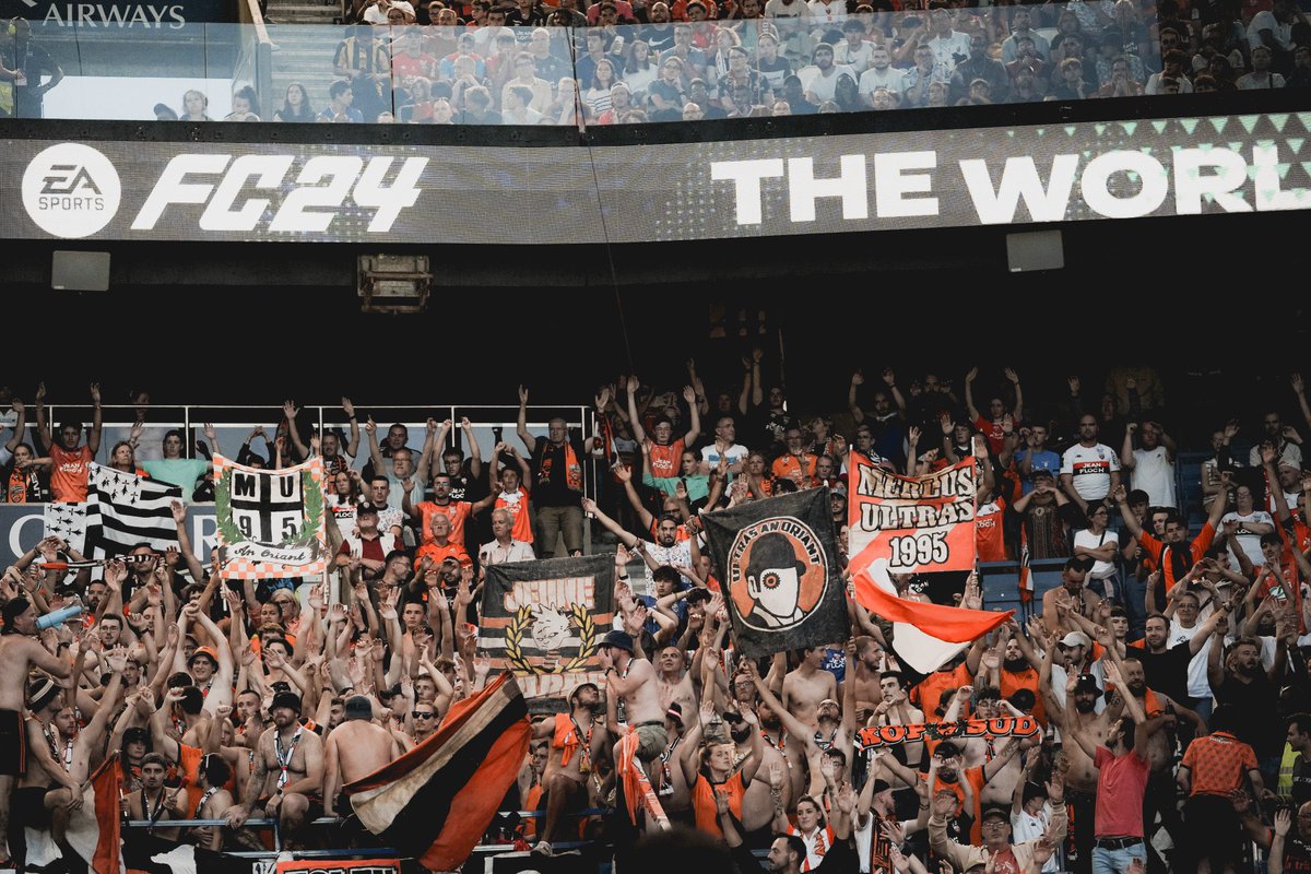 Ultras France tweet media