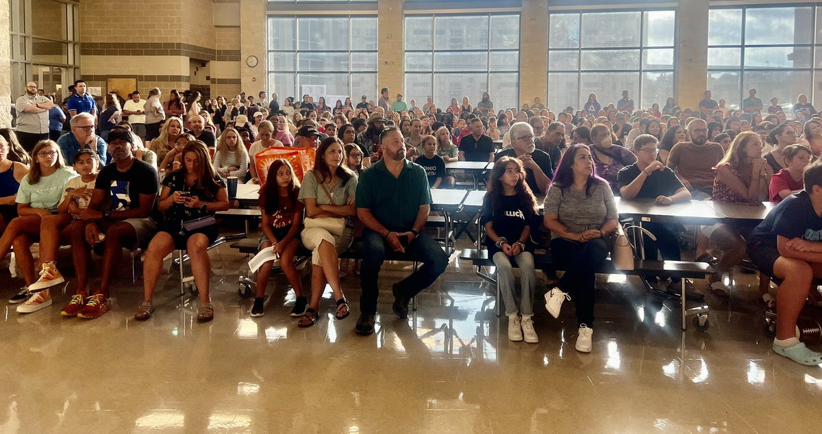 Michele Ramirez-C (@txhillprincipal) on Twitter photo Had a huge turn out at <a href="/TexHillMS/">TEX HILL MS</a> Tiger Academy & Tiger Ambush & a pleasure meeting our new & talking to returning families! Looking forward to Monday when we get all of our Tigers ๐ฏ back in the building! ๐โค๏ธ <a href="/amirel88/">Amanda Mireles</a> <a href="/niclew12/">Dr. Nicole Lewis</a> <a href="/TexHillBoysAth/">Tiger Tough</a> #TheNEISDway #RootedTexHill Had a huge turn out at <a href="/TexHillMS/">TEX HILL MS</a> Tiger Academy & Tiger Ambush & a pleasure meeting our new & talking to returning families! Looking forward to Monday when we get all of our Tigers ๐ฏ back in the building! ๐โค๏ธ <a href="/amirel88/">Amanda Mireles</a> <a href="/niclew12/">Dr. Nicole Lewis</a> <a href="/TexHillBoysAth/">Tiger Tough</a> #TheNEISDway #RootedTexHill