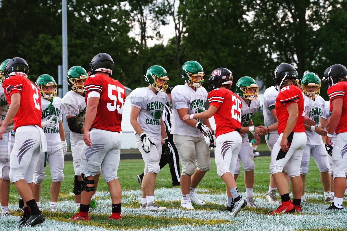 EastoftheBend's tweet image. What’s up fans ?! The WAVE is back in action tonight🙌🏼

Tune in as the NC boys take on Liberty Union in their final scrimmage of the offseason🔊

Let’s go 🟢🌊

#scrimmage #newarkcatholic #football #preseason #sports #ohio