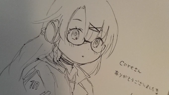 打ち上げしてたら売り子してくれたにゃわさん(@kwskring)がなんか描き始めたと思ったらコタマ描いてプレゼントしてくれました サプライズされる側なのは久しぶりすぎてちょっと感動したよね