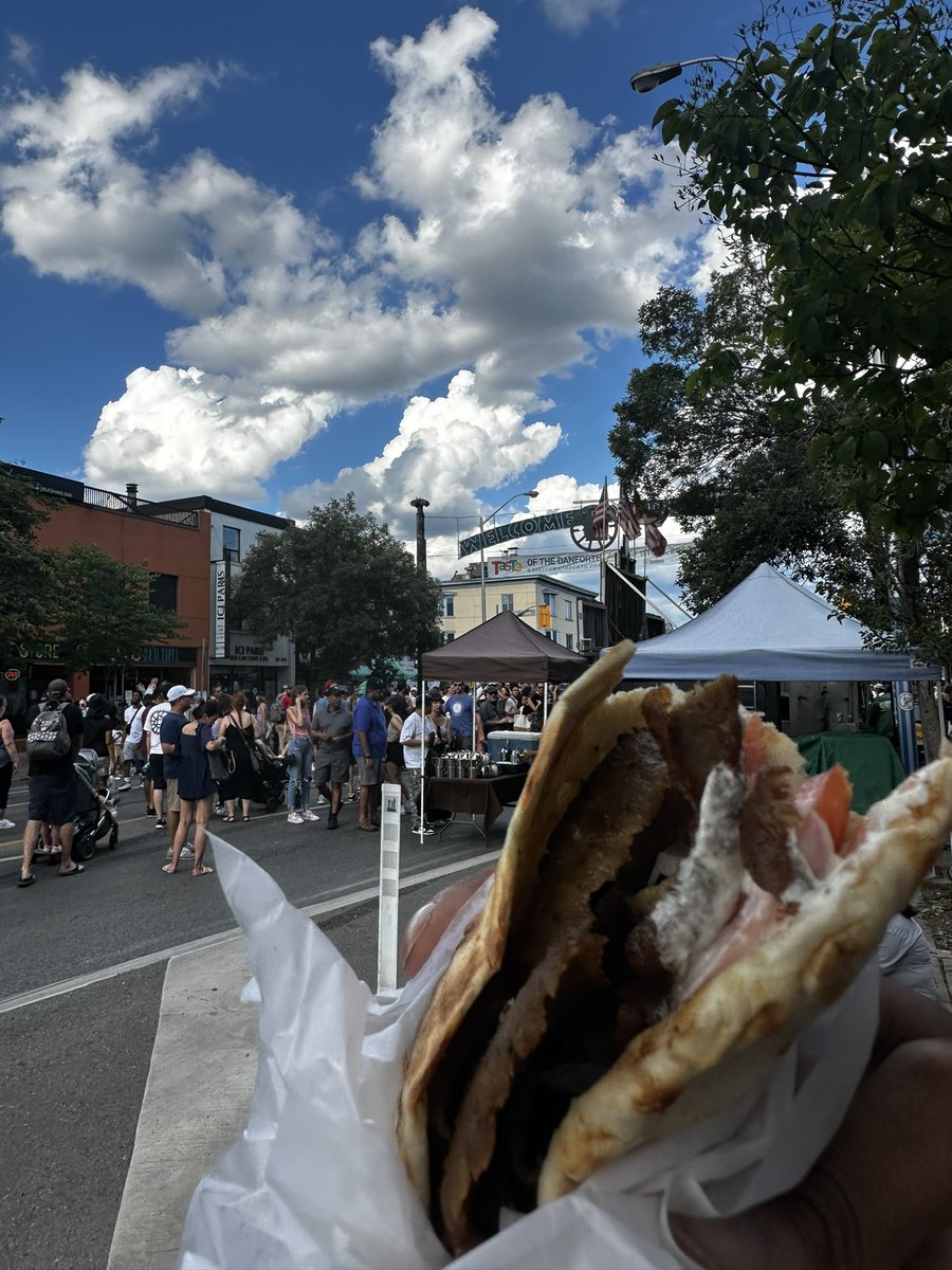 EmceeSLIM's tweet photo. Taste of Danforth ☀️🇬🇷
#WeTheNorth ✨@NASA
https://t.co/LmPoGkSB38
#tasteofdanforth #Happiness #Faith #Gratitude #Food #Fitness #greece #HealthandWellness #Fashion #Entrepreneur #Wealth #Nutrition #LuxuryLifestyle #Nature #USA #MobileApps #Travel #SideHustle #RealEstate #Toronto #WebDesign #Canada #International #greekfood #UnitedKingdom #Cars #startups