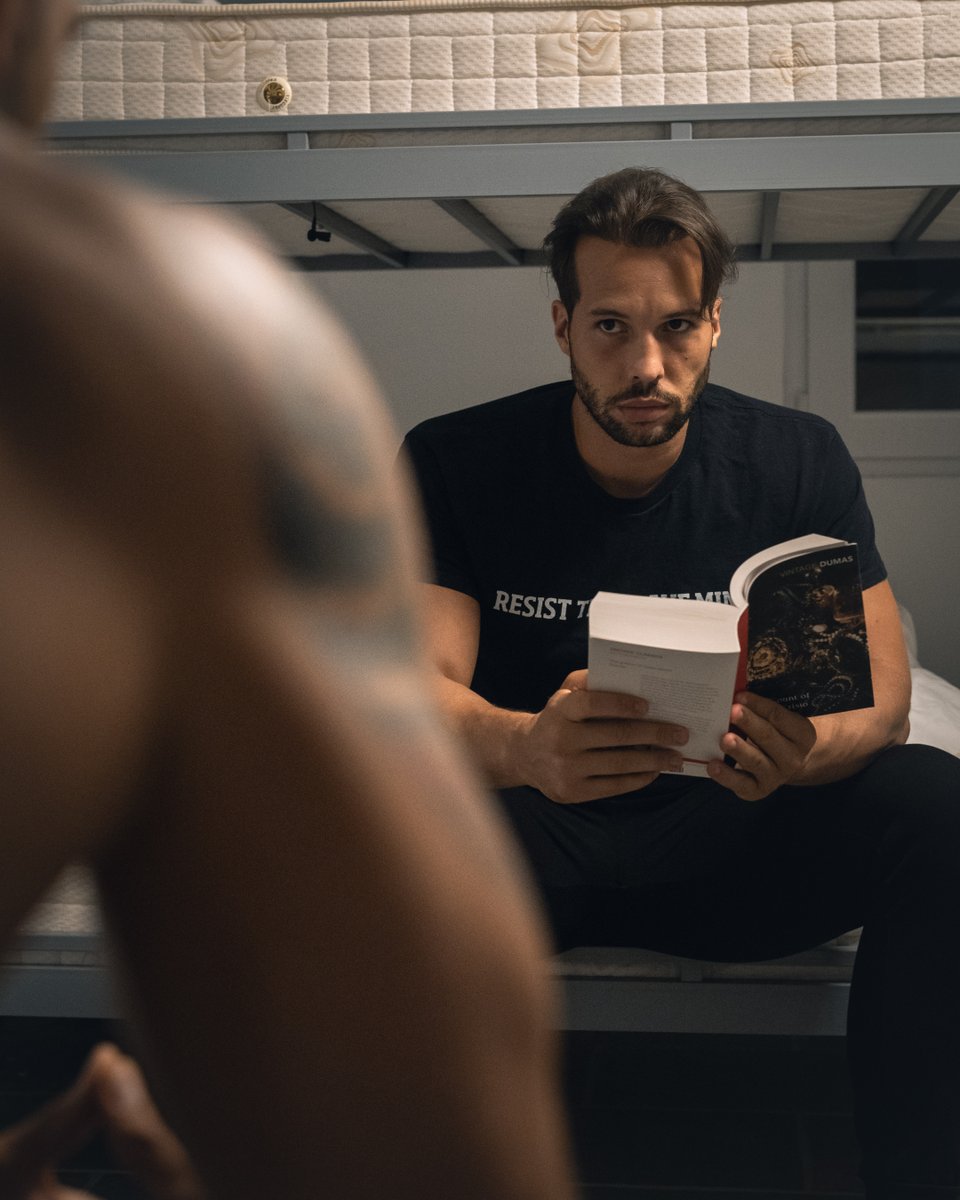 TateTheTalisman's tweet photo. Jail Mail comes in at 11am Bucharest time.

Every SuperChat will be turned into a letter and answered by Andrew and Tristan Tate.

Type your message here:
https://t.co/9PoihFwkfe https://t.co/y3FjLEOcQr