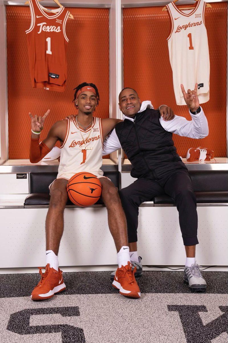 🤘🏽🆙