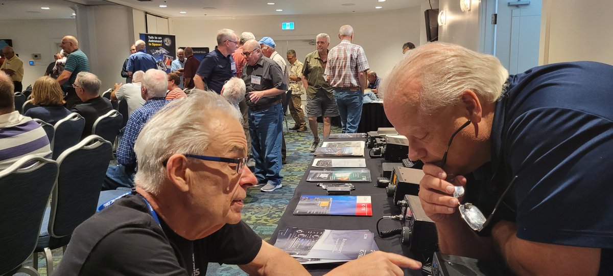 NYCARE_Wellness's tweet photo. At #PacificNWDXConvention, New Westminster, BC, Canada ๐จ๐ฆ. #hamradio #AmateurRadio #ICOMCanada #ICOMAmerica #ICOMworldwide #hamr https://t.co/B01YJqo8nZ