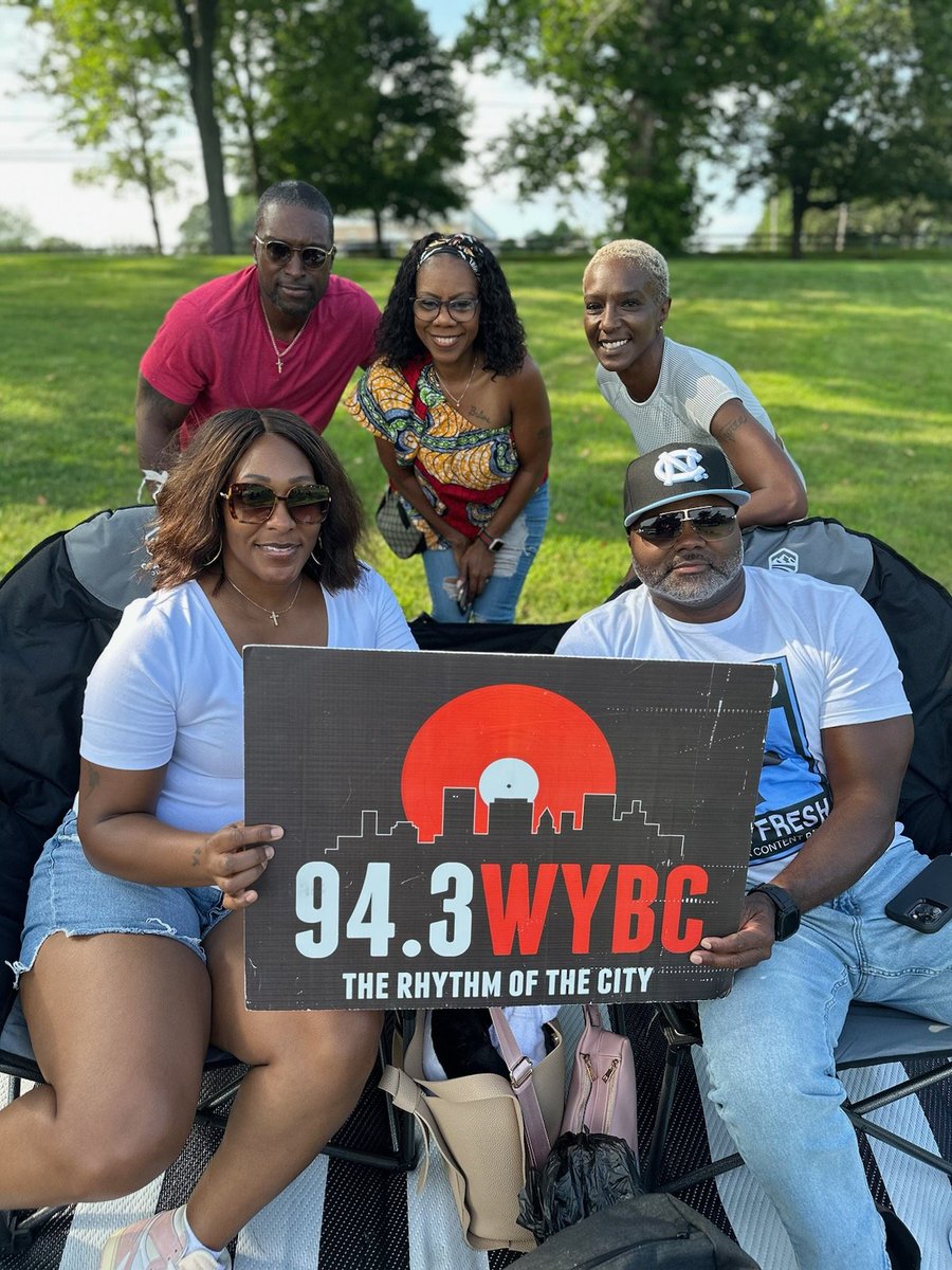 94.3 WYBC tweet media