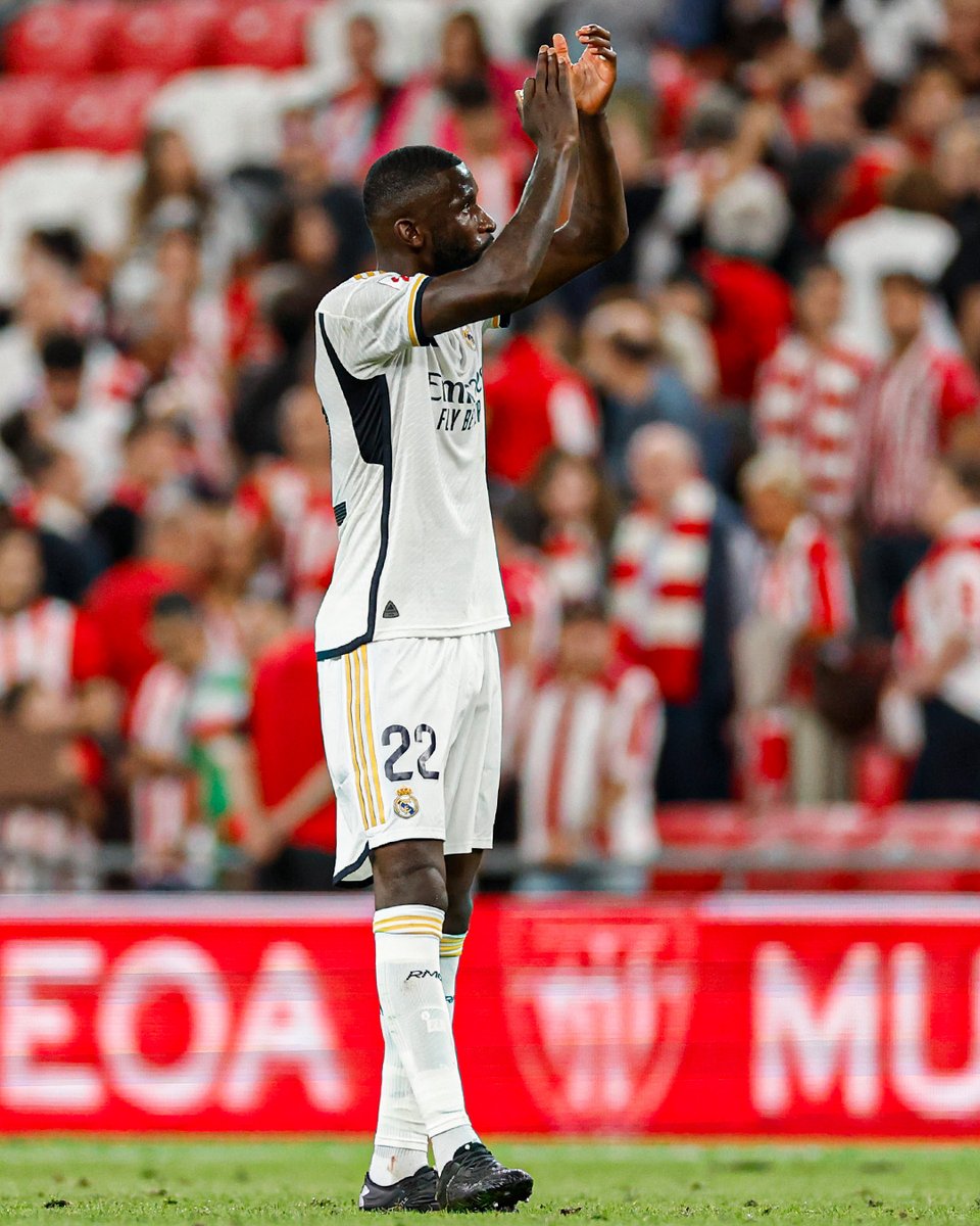 realmadrid's tweet photo. 👏 @ToniRuediger
👏 @ToniKroos
#AthleticRealMadrid https://t.co/Lxqeq66Lll