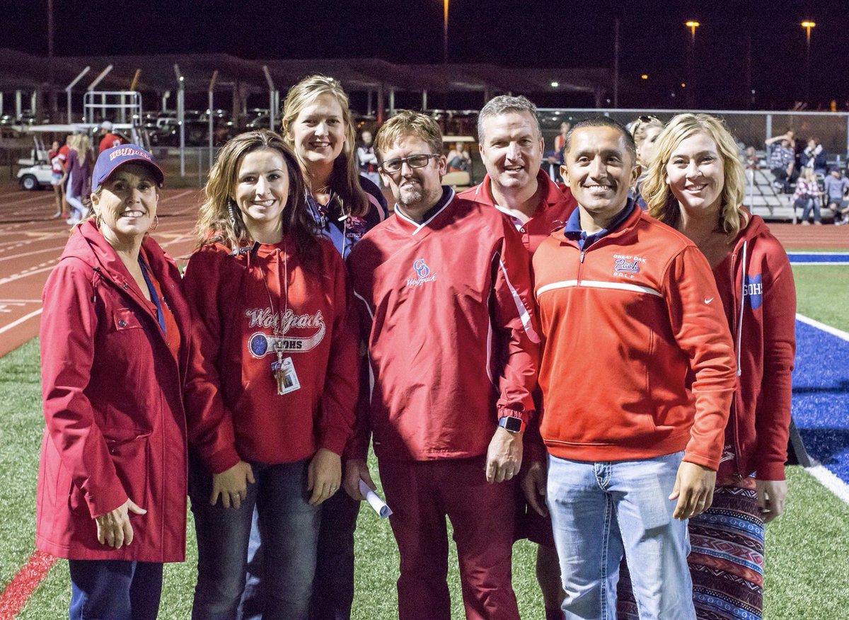 RickenAimee's tweet photo. Excited to celebrate Great Oak High School’s 20th year! https://t.co/ply1B5RVc0