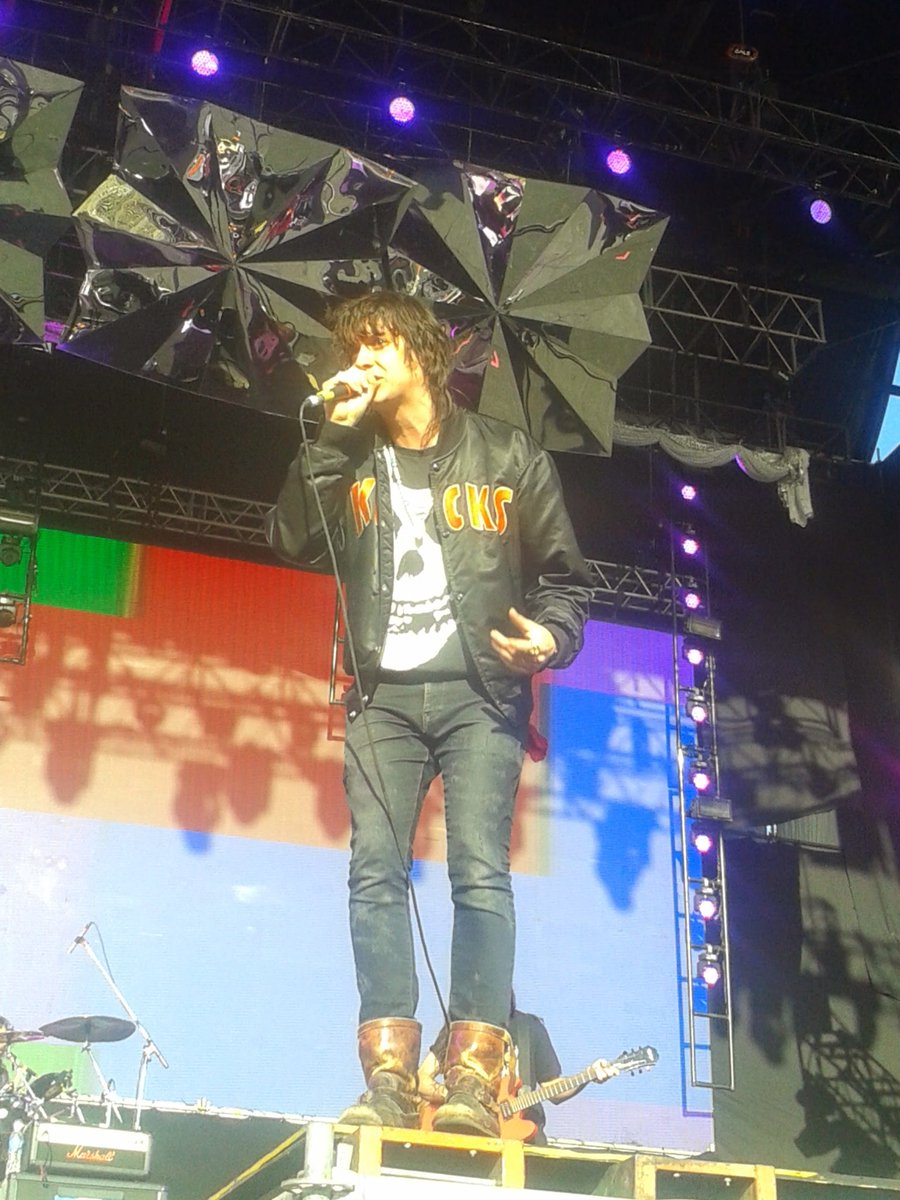 siempremuriendo's tweet photo. @dfallaccess Mí primer #LollaAr fue el primero de todos, el de 2014! Acá un souvenir 🥲 desde entonces salvo una sola edición, fui todos los años 🫶 #DFConcertWeek https://t.co/E13wAmQyFk