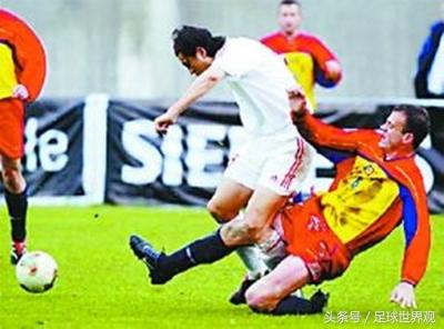 FSWorldUK's tweet photo. Andorra v China, 2004. https://t.co/OAUO0VmSuE