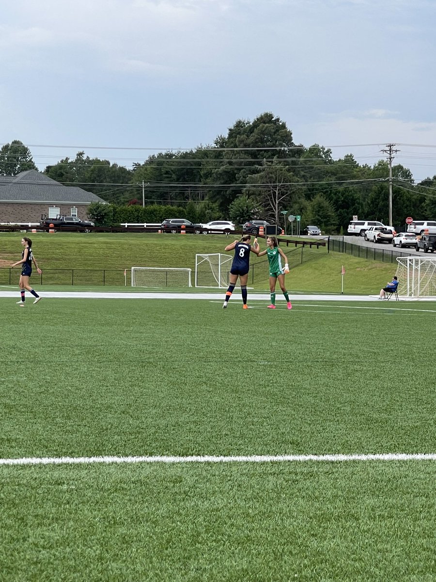 She’s back 🙌🙌 11 months after tearing her ACL she played the first game of the season. @_IzzySkinner praying for a healthy and great season for my girl.